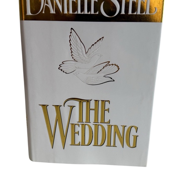 Danielle Steel 'The Wedding' Hardcover Book - White and Gold - Picture 1 of 10